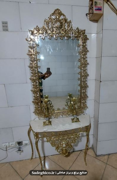 اینه شمعدان برنزی مدل مستطیل تاج دار پرکار